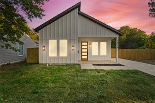 3818 Le Forge Avenue, Dallas, TX 75216