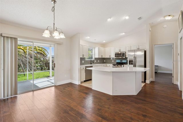 1575 HOLLYBERRY PLACE, The Villages, FL 32162
