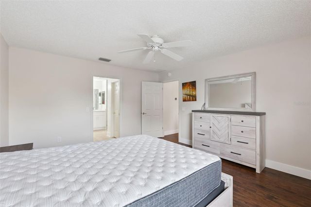 1575 HOLLYBERRY PLACE, The Villages, FL 32162