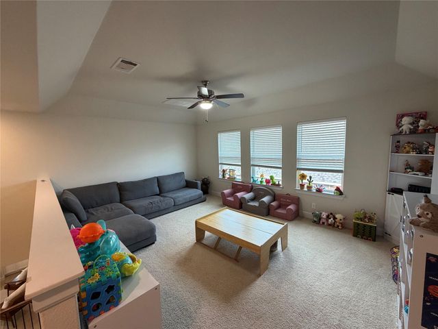 8709 Moccasin PATH, Austin, TX 78736