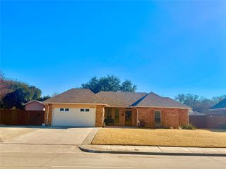 2333 College Parkway, Flower Mound, TX 75028