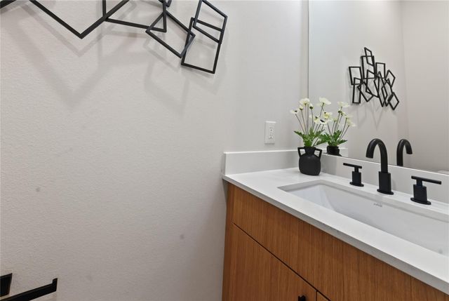 14105 Bridgeport, Houston, TX 77047
