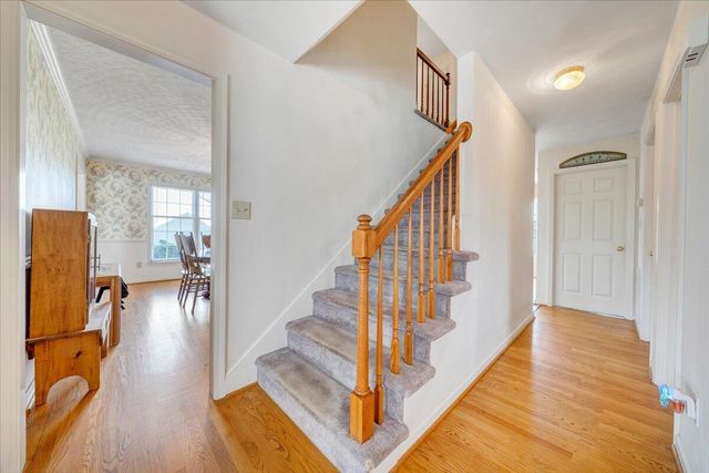 5111 Norseman DR, Roanoke, VA 24019