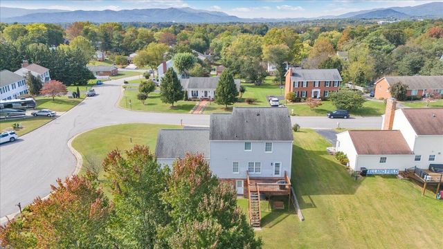 5111 Norseman DR, Roanoke, VA 24019