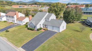 5111 Norseman DR, Roanoke, VA 24019