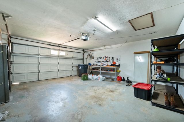 7009 Forestview Drive, Arlington, TX 76016