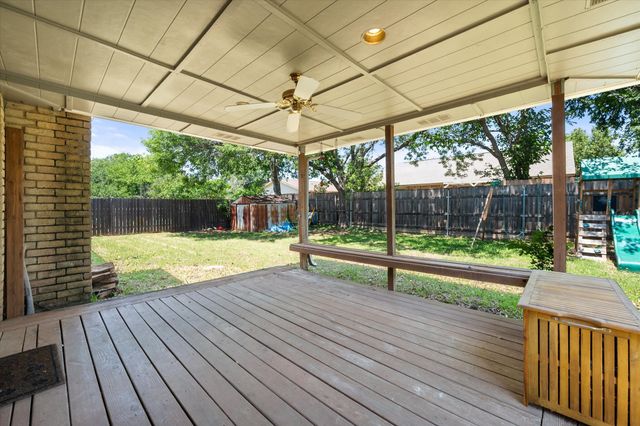 7009 Forestview Drive, Arlington, TX 76016
