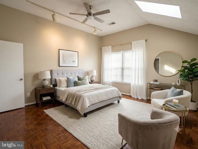 1402 TRISTRAM CIR, Mantua, NJ 08051