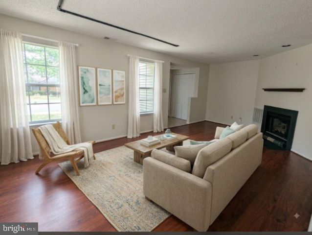 1402 TRISTRAM CIR, Mantua, NJ 08051