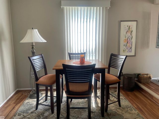 1343 Autumn Lane, Rochester Hills, MI 48306