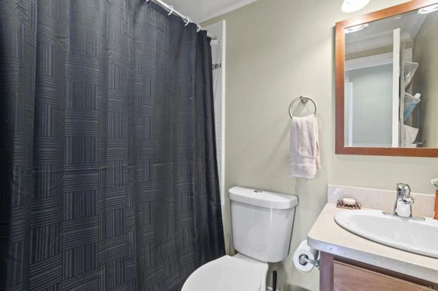 2528 E 10th Street, Long Beach, CA 90804