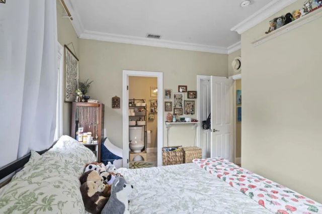 2528 E 10th Street, Long Beach, CA 90804