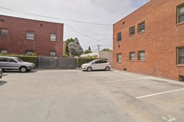 2528 E 10th Street, Long Beach, CA 90804