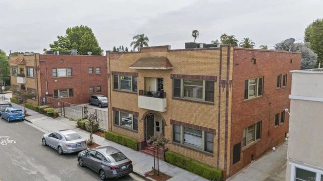 2528 E 10th Street, Long Beach, CA 90804