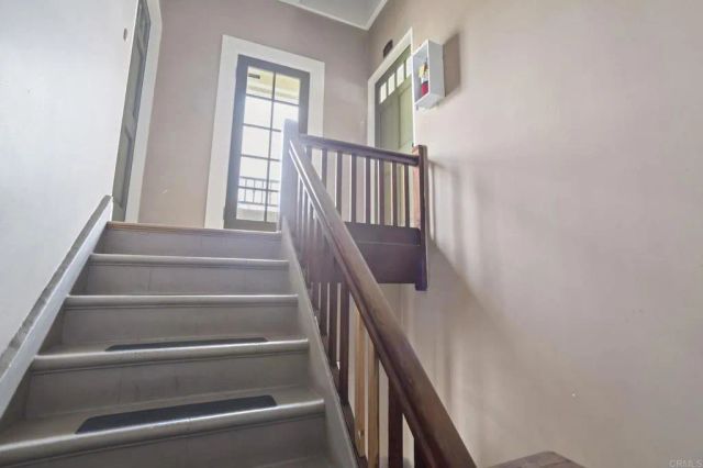 2528 E 10th Street, Long Beach, CA 90804