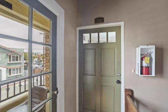 2528 E 10th Street, Long Beach, CA 90804