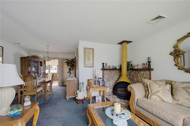 11 Old Barrington Road, East Providence, RI 02915