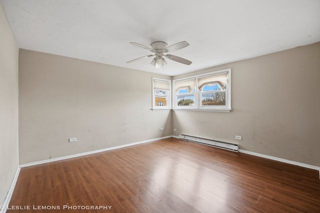 6346 W RAVEN Street, Chicago, IL 60646