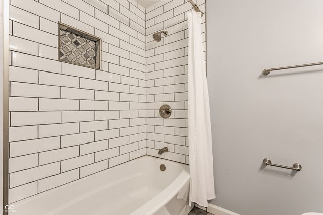 6609 Hazelwood Avenue, Indianapolis, IN 46260