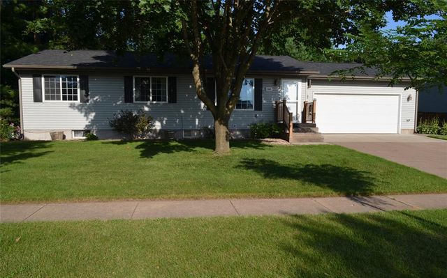 1504 Winchester Way, Altoona, WI 54720