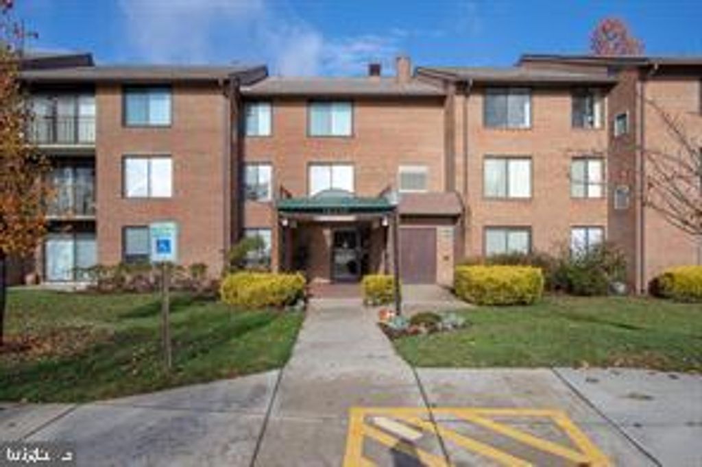 15310 BEAVERBROOK CT #89-3J, Silver Spring, MD 20906
