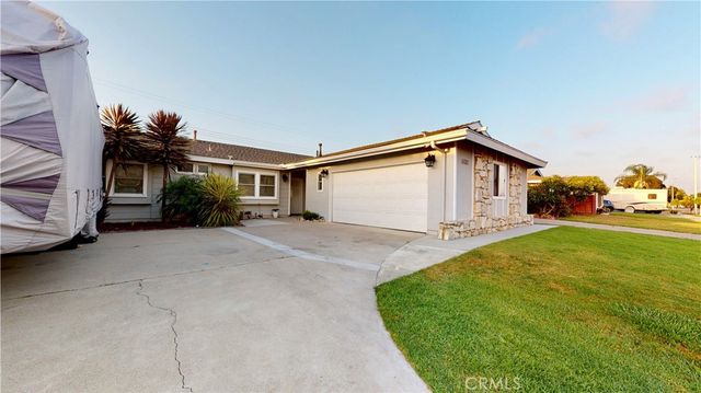 6101 Cornell, Huntington Beach, CA 92647