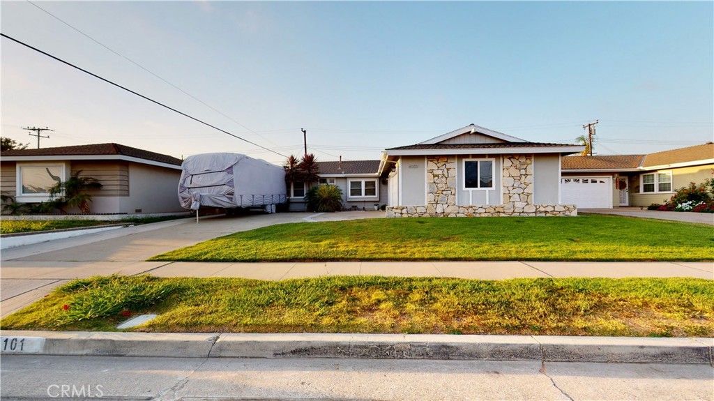 6101 Cornell, Huntington Beach, CA 92647