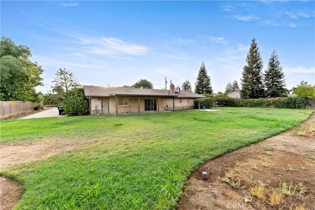 12165 Caron, Madera, CA 93636