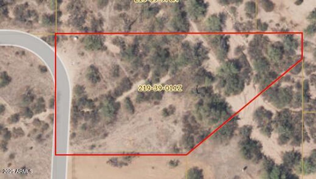 Image 17 of property listing at 27221 N 137TH Street 3, Scottsdale, AZ 85262