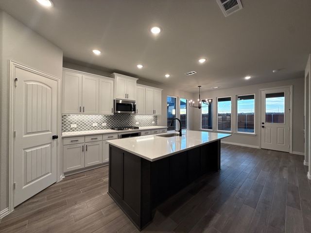 545 Pickett Creek Drive, Aledo, TX 76008