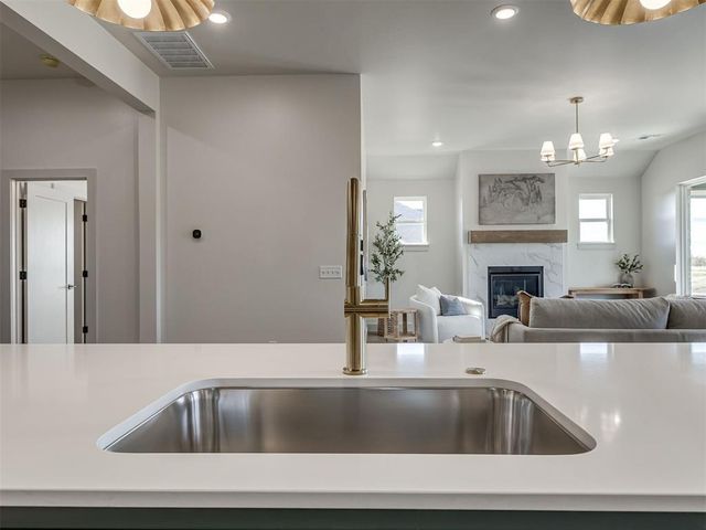 16033 Navarra Way, Oklahoma City, OK 73170