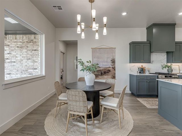 16033 Navarra Way, Oklahoma City, OK 73170