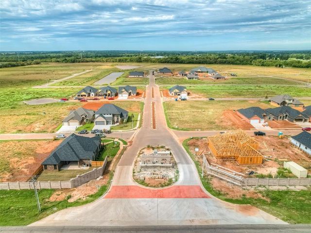 16033 Navarra Way, Oklahoma City, OK 73170