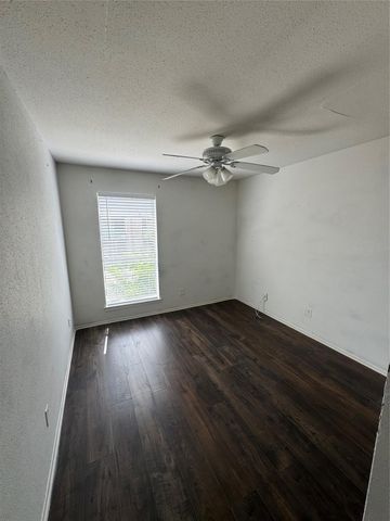 6633 W Airport Boulevard 810, Houston, TX 77035