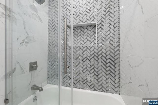 0-89 Morlot Avenue, Fair Lawn, NJ 07410