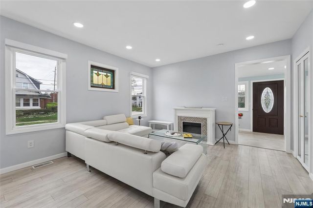 0-89 Morlot Avenue, Fair Lawn, NJ 07410