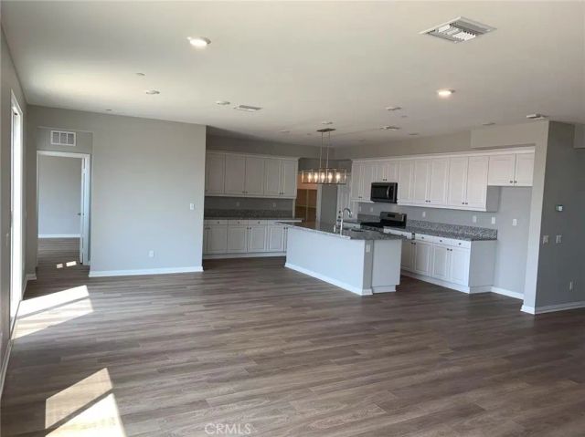 7453 Grazing Lane, Riverside, CA 92507