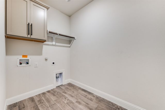 10929 Gold Pan Trail, Aubrey, TX 76227