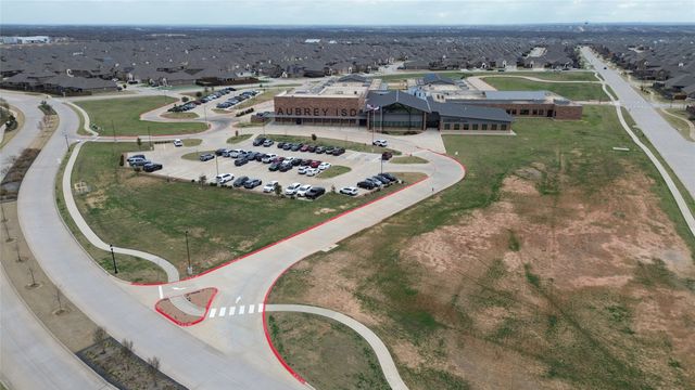 10929 Gold Pan Trail, Aubrey, TX 76227