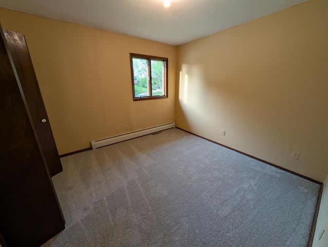 11 Stoner Drive, Valparaiso, IN 46385
