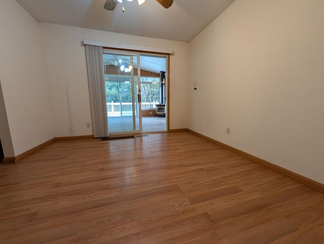 11 Stoner Drive, Valparaiso, IN 46385