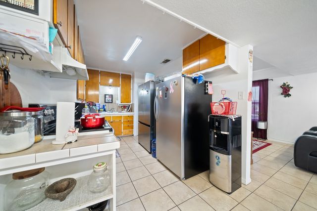 601 Caylor Dr, Big Spring, TX 79720