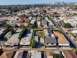 2008 S Corning, Los Angeles, CA 90034