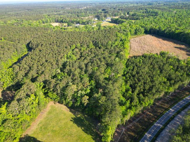 1162 Carter Road, Ridgeville, SC 29472