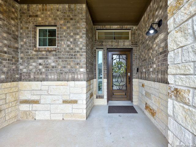 599 Mission Hill Run, New Braunfels, TX 78132