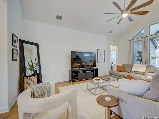 599 Mission Hill Run, New Braunfels, TX 78132