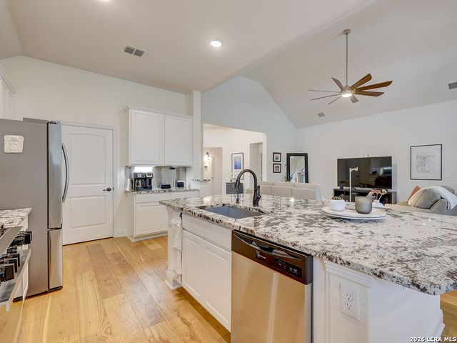 599 Mission Hill Run, New Braunfels, TX 78132