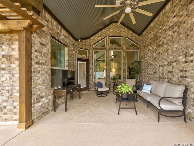 599 Mission Hill Run, New Braunfels, TX 78132