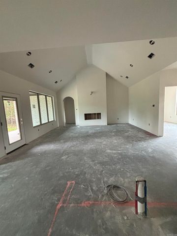 718 Grand Valley Loop, Austin, AR 72007