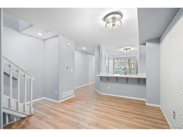 1885 S Quebec Way G103, Denver, CO 80231